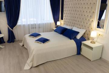 Номер Делюкс с кроватью размера «king-size» в Отеле Smart Business Hotel